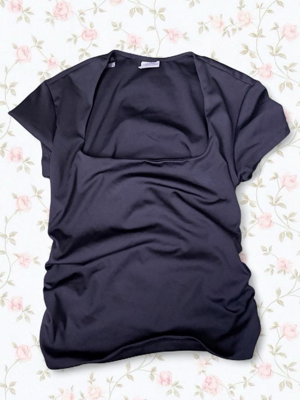 No Boundaries Black Short Sleeve Scoop Neck Top